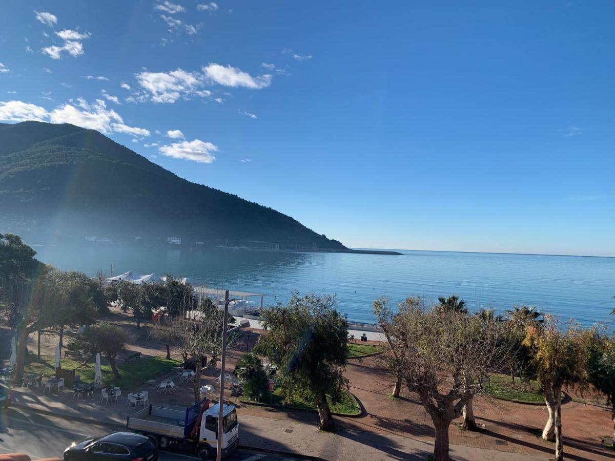 Hotel Locanda Dei Trecento ซาปรี ภายนอก รูปภาพ